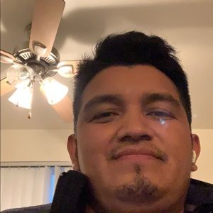 Meet your Posher, Manuel